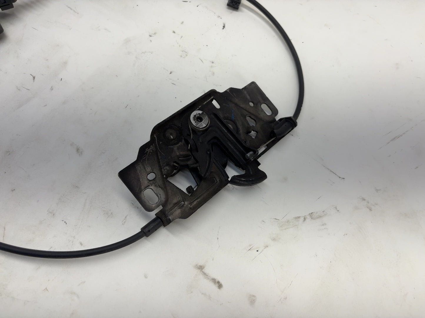 2018 Tesla Model S Hood Latch With Actuators 1033011-00-F