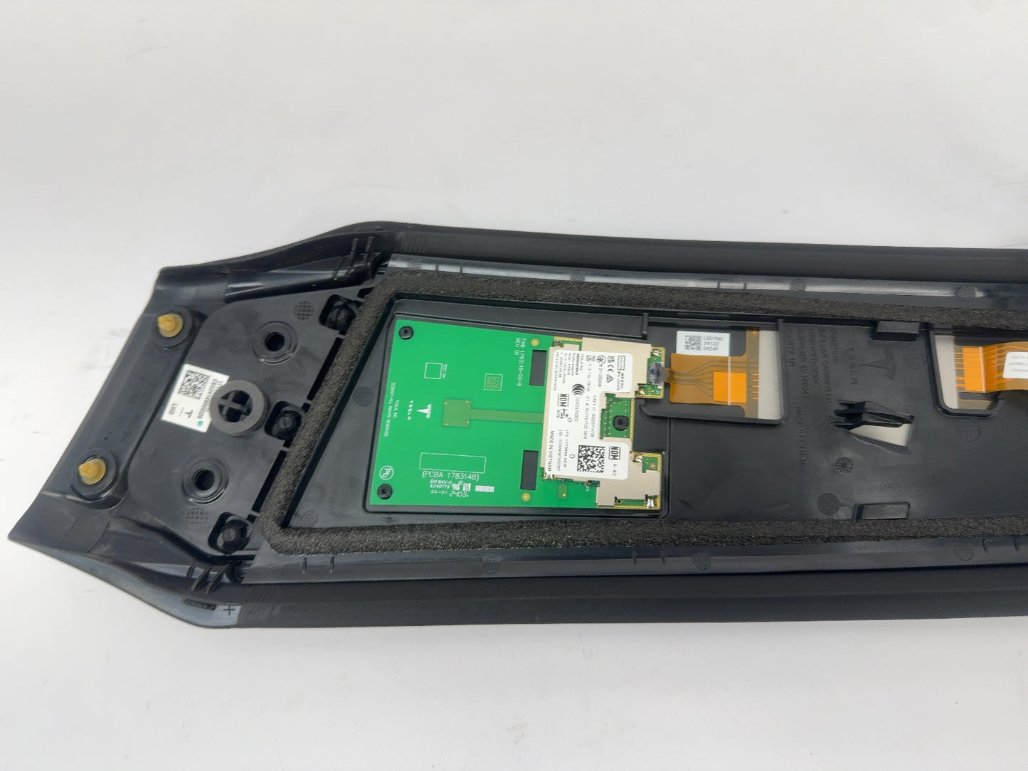 2024-2026 Tesla Model 3 Highland B Pillar Glass With Camera Left 1711762-00-H