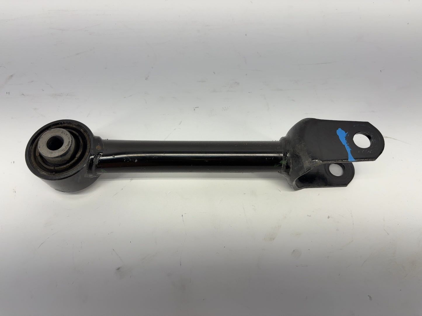 2018-2022 Tesla Model 3 Rear Control Arm Set 1044423-99-G
