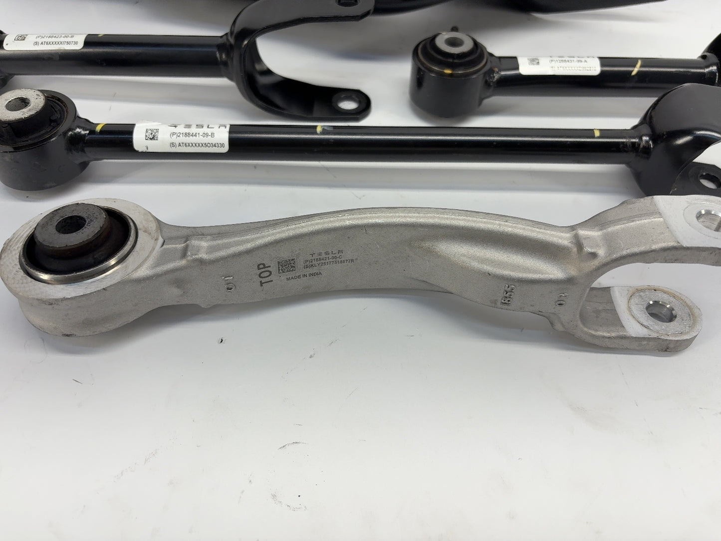 2026 Tesla Model Y Juniper Rear Right Control Arm Set 1288456-0R-A