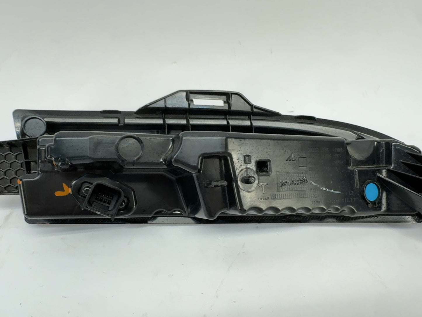 2025-2026 Tesla Model 3 Highland Rear Bumper Left Light 1712513-00-E