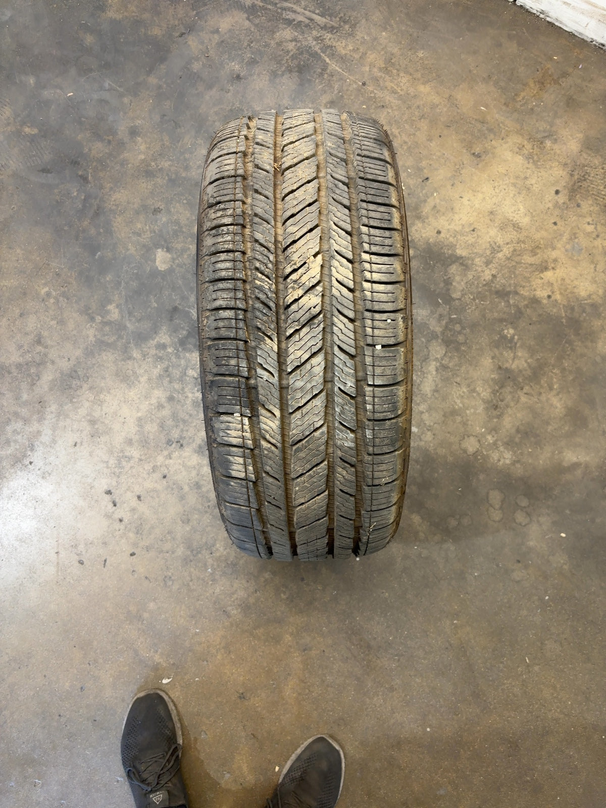 2023 Tesla Model 3 Bridgestone Turanza S1 As 235/45r18 Tire 1044255-11-B