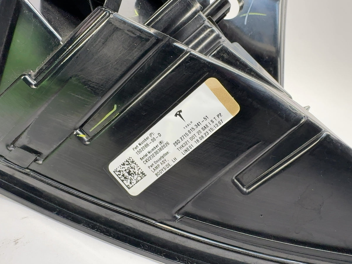2021-2025 Tesla Model 3 Left Tail Lamp Quarter Mounted Global 1502086-00-D