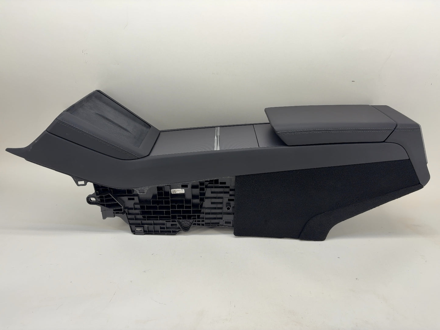 2025 Tesla Model 3 Highland Center Console 1982882-22-F