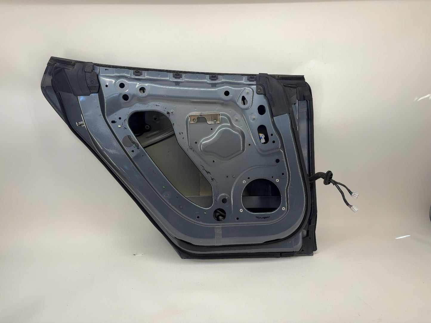 2014 Tesla Model S Rear Left Door Shell 6006394-E0-H