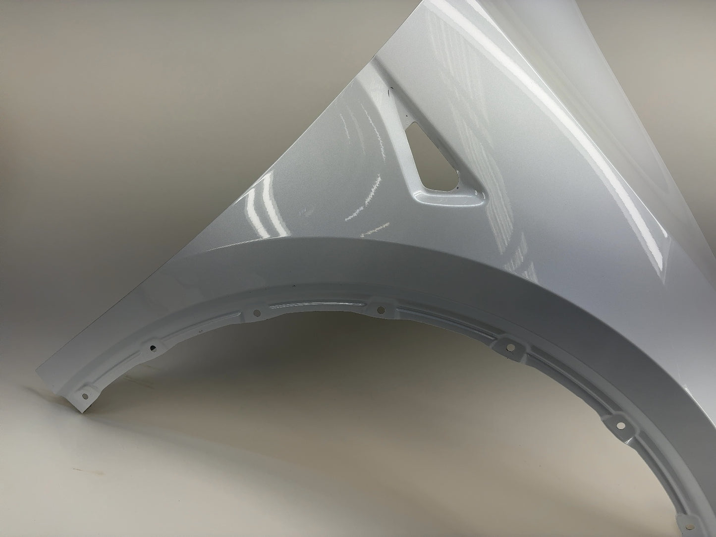2020-2024 Tesla Model Y Right Fender 1493452-E0-B