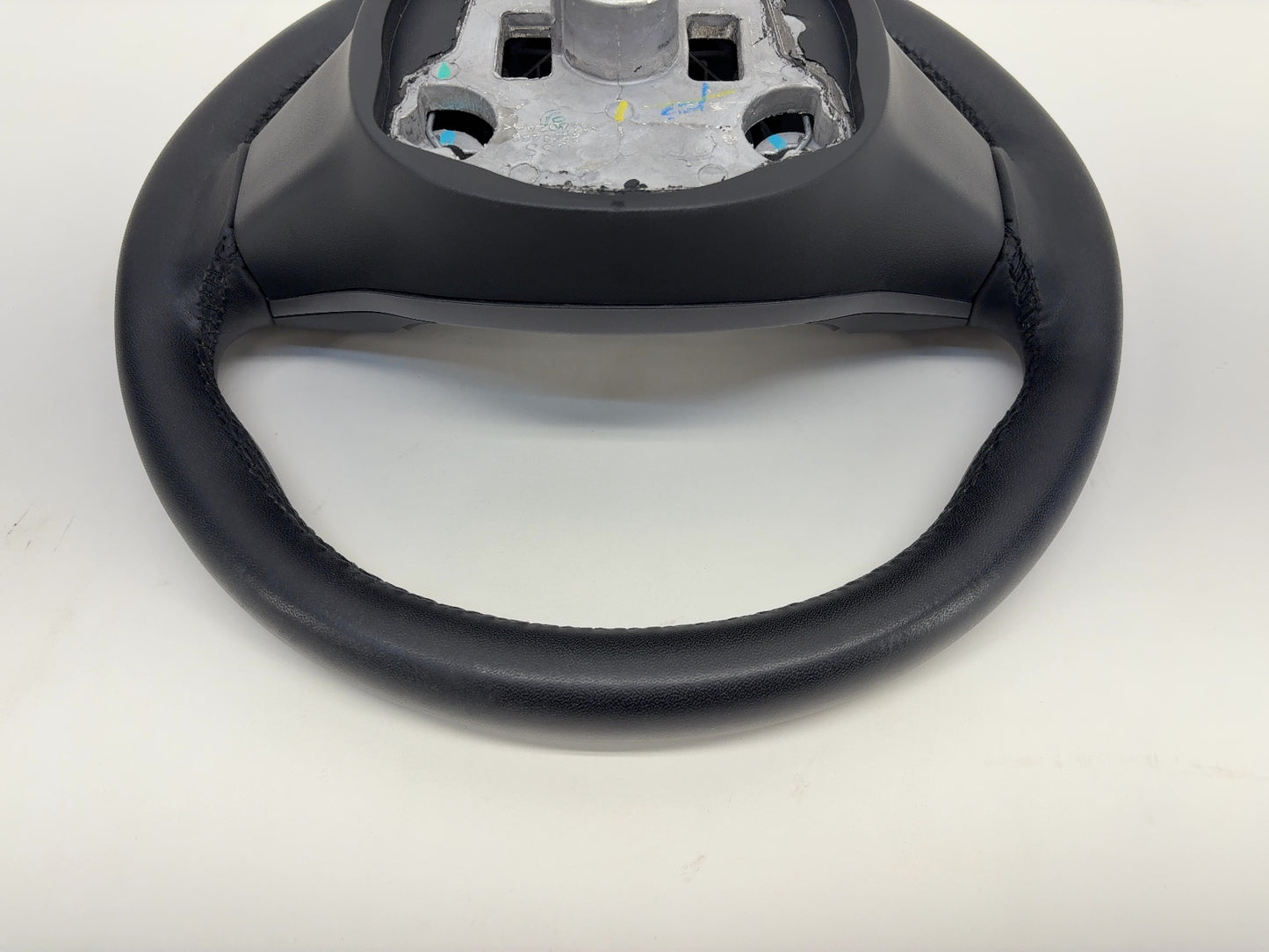 2021 Tesla Model Y Steering Wheel Pur Leather 1095222-00-N