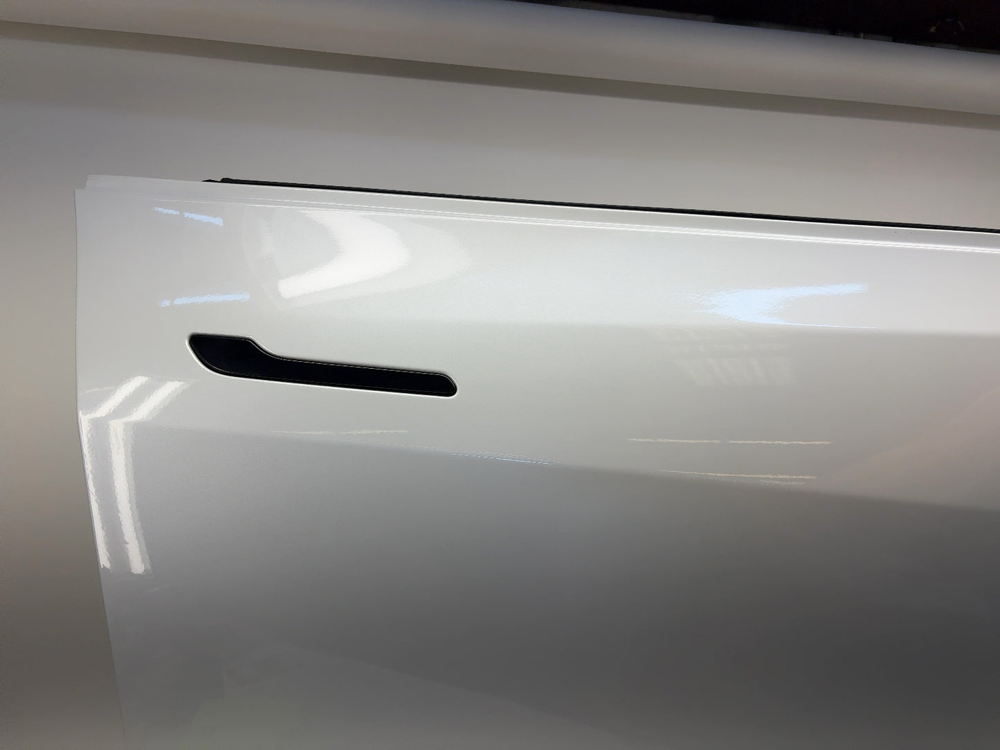 2020-2024 Tesla Model Y Front Right Door Shell 1501462-E0-A