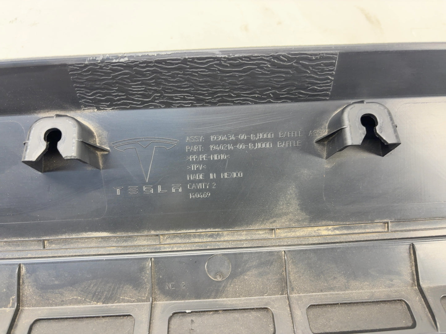 2026 Tesla Model Y Juniper Front Hood Baffle 1930434-00-B