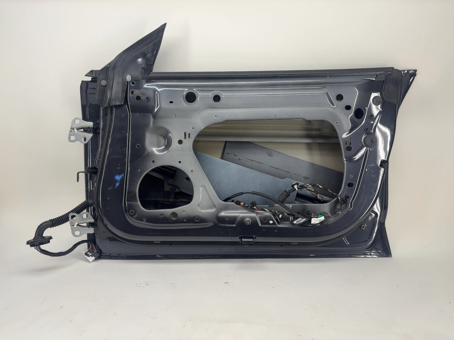 2024-2025 Tesla Model 3 Highland Front Right Door Shell 1751846-E0-A
