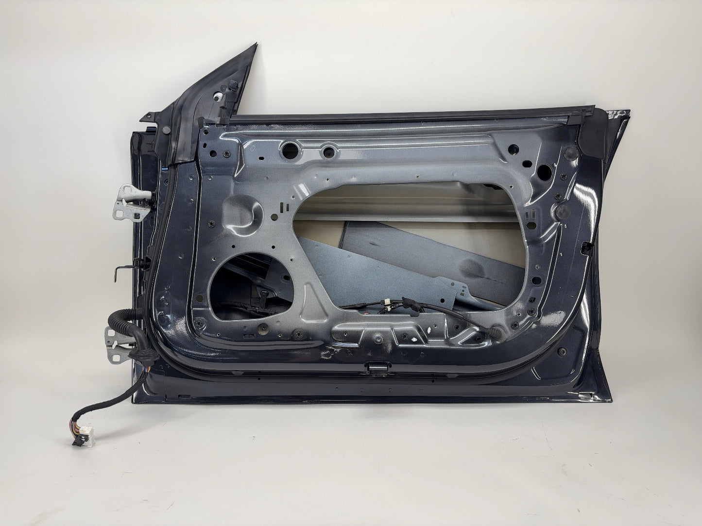 2024-2025 Tesla Model 3 Highland Front Right Door Shell 1751846-E0-A