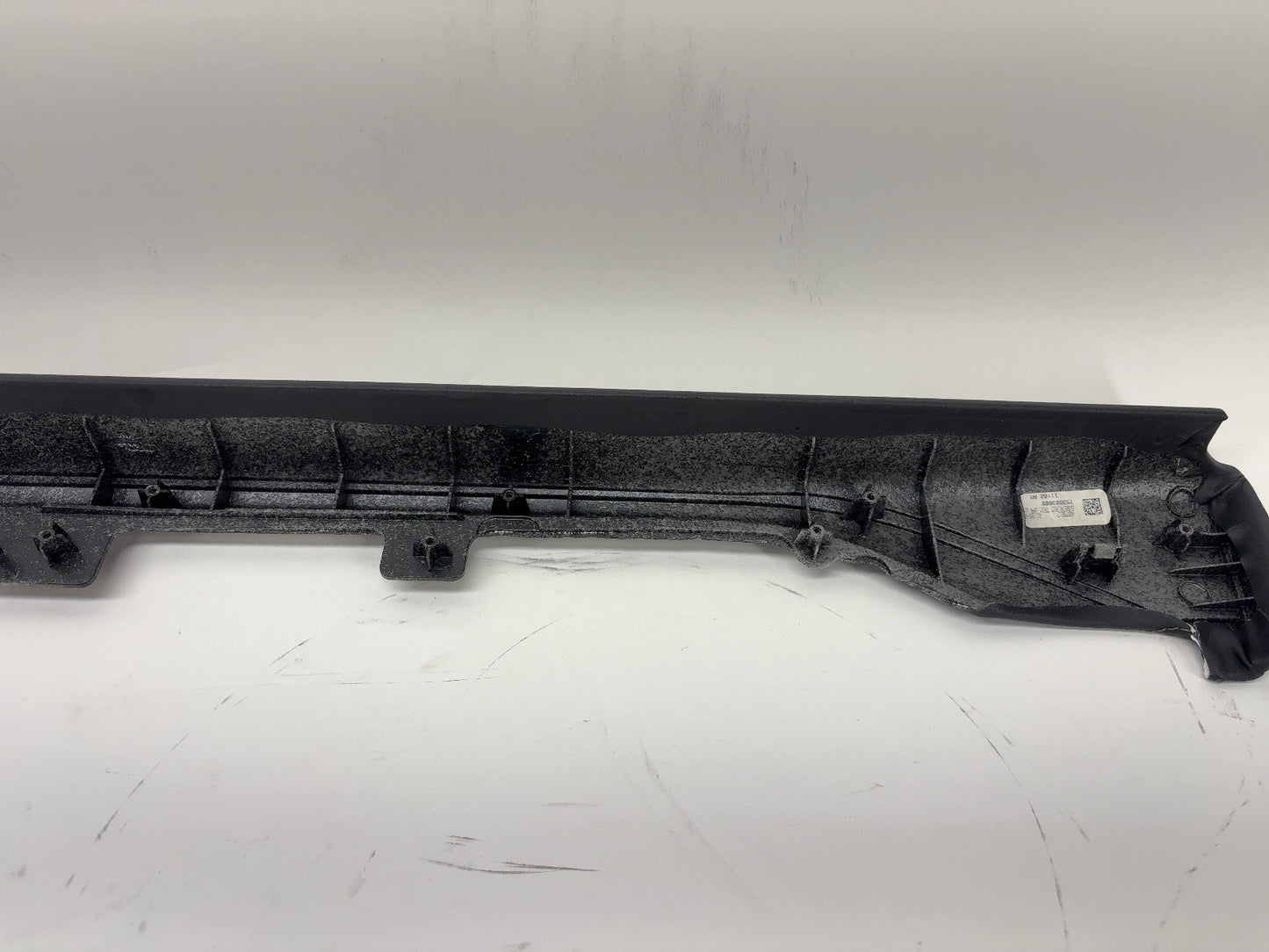 2023 Rivian R1S R1T Front Left Door Panel Upper Leather Trim PT00001064-B