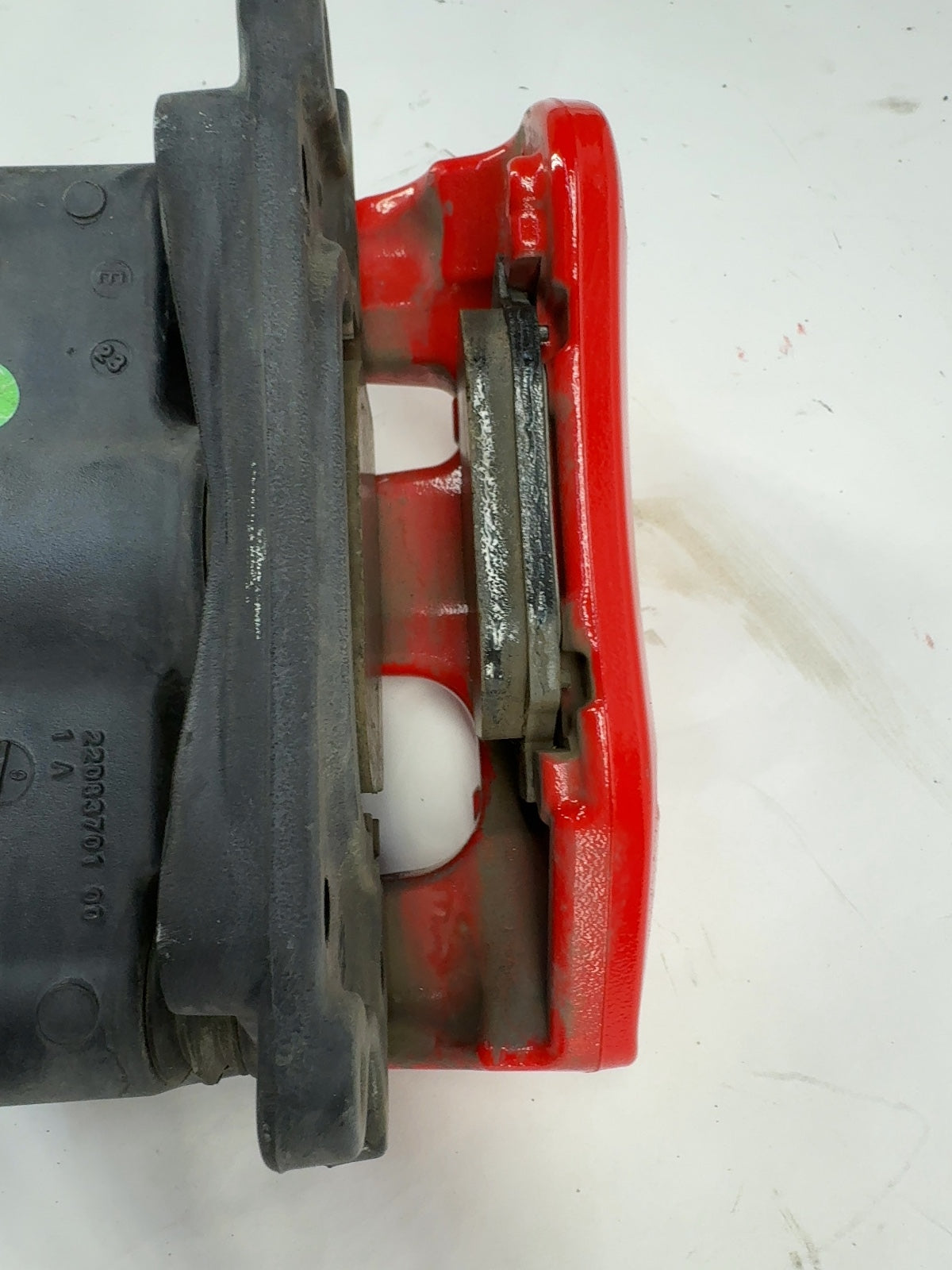 2022-2023 Tesla Model Y Brake Caliper Rear Left Performance 1188643-00-C
