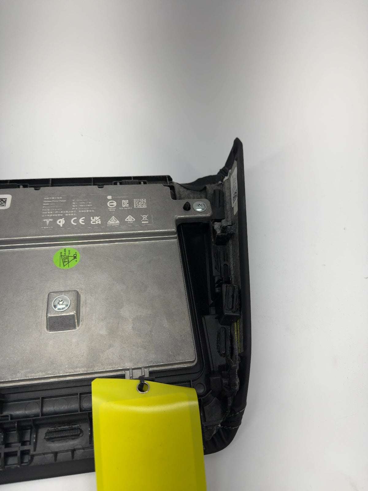 2024-2026 Tesla Model 3 Highland Wireless Charging Module & Pad 1761810-00-D