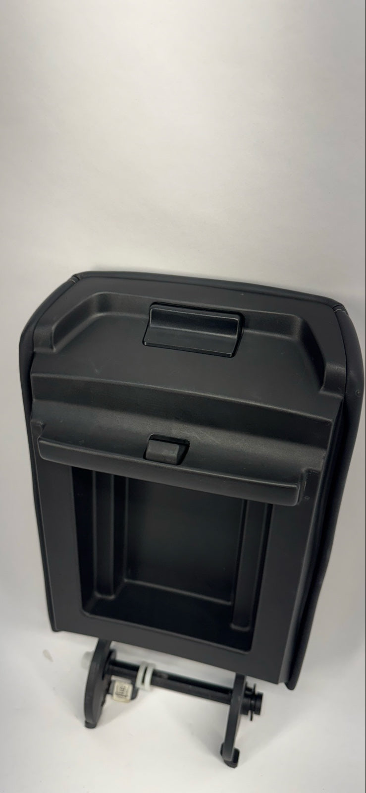 2018-2023 Tesla Model 3 Console Armrest Pad 1582886-00-B