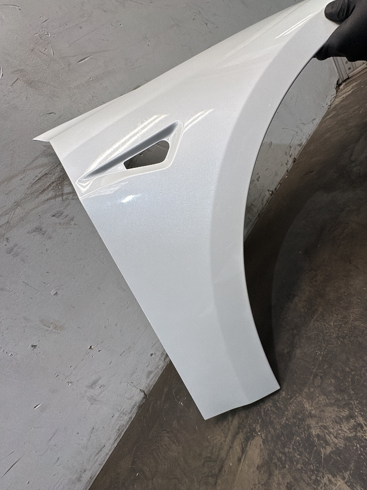 2018-2023 Tesla Model 3 Right Fender 1081400-E0-D