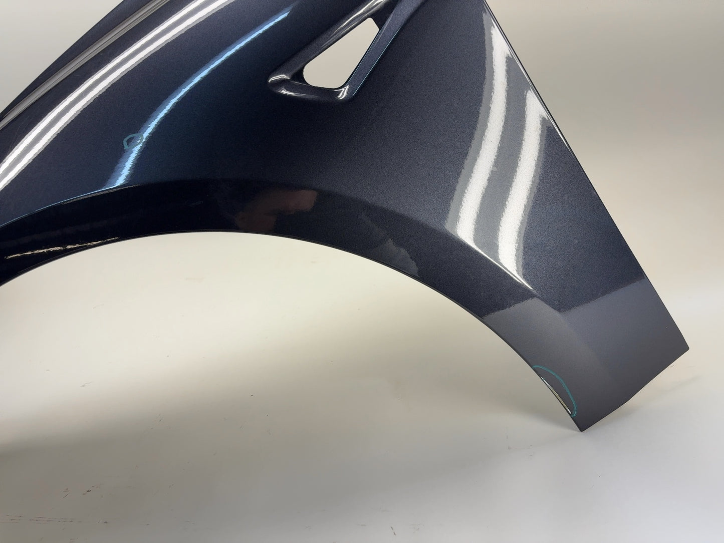 2024-2025 Tesla Model 3 Left Fender 1714884-E0-F