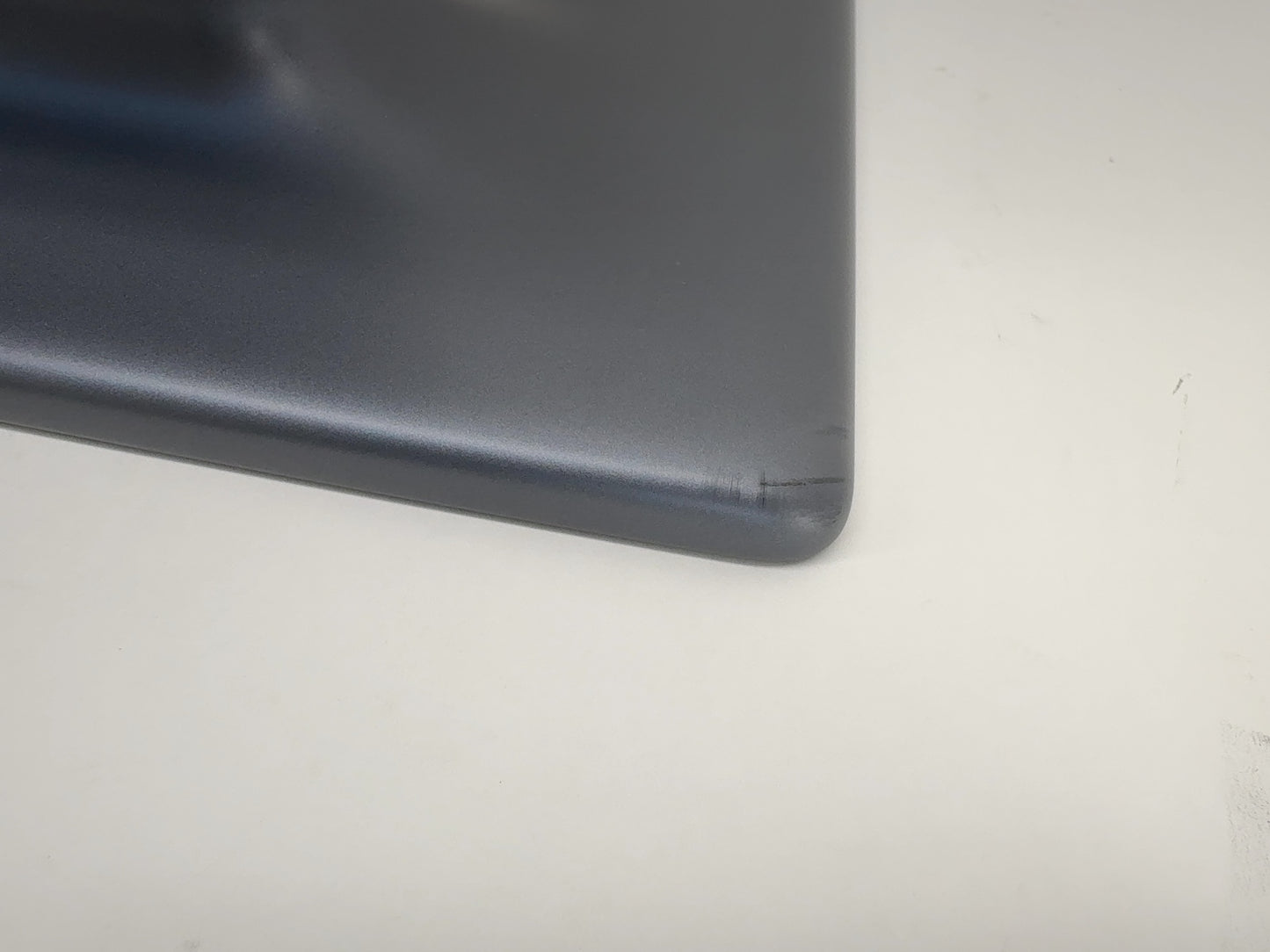 2022-2023 Tesla Model 3 Center Display 1089543-00-J