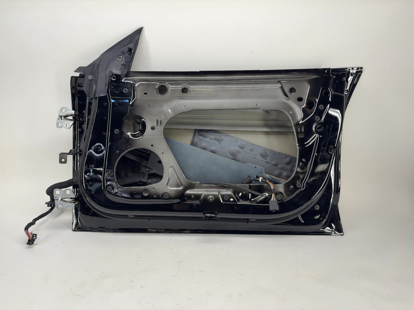2024-2025 Tesla Model 3 Highland Front Right Door Shell 1751846-E0-A