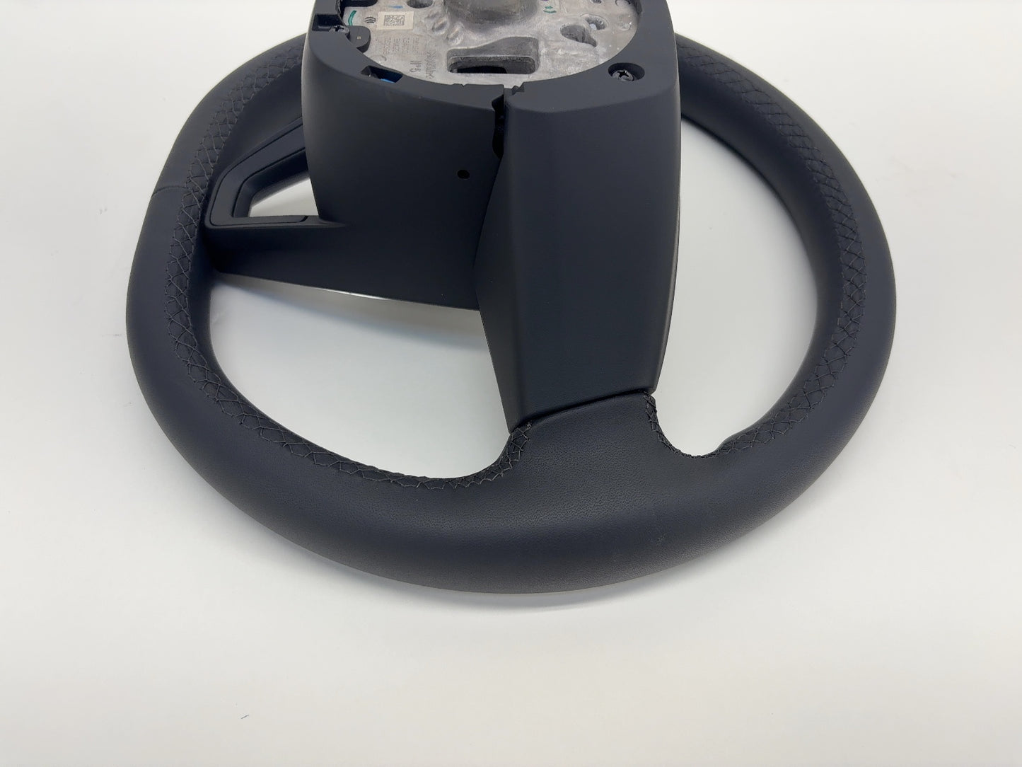 2026 Tesla Model Y Juniper Steering Wheel Pur Leather 2003660-00-F