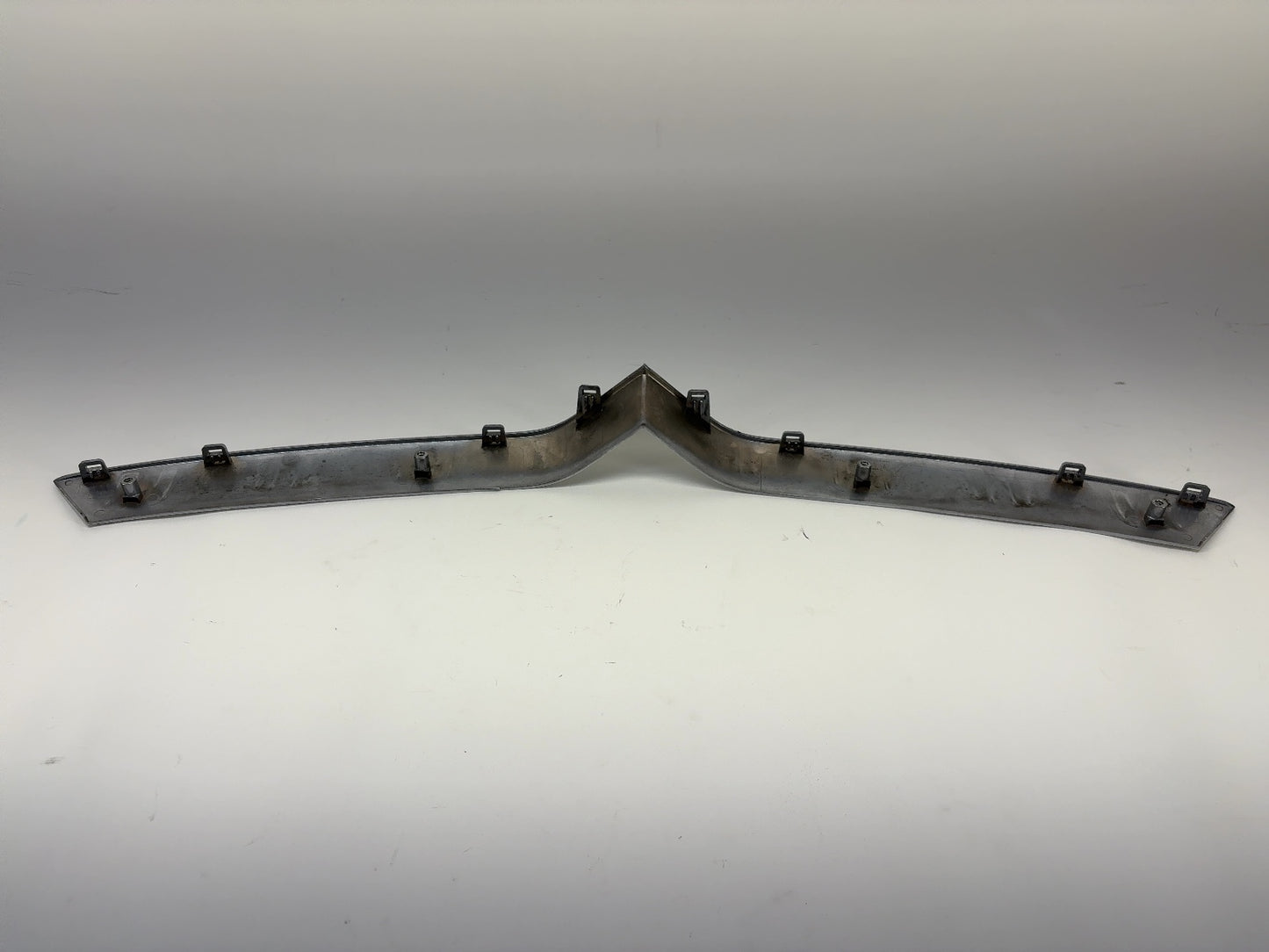 2017 Tesla Model X Front Upper Grille Bright Trim 1047022-00-D