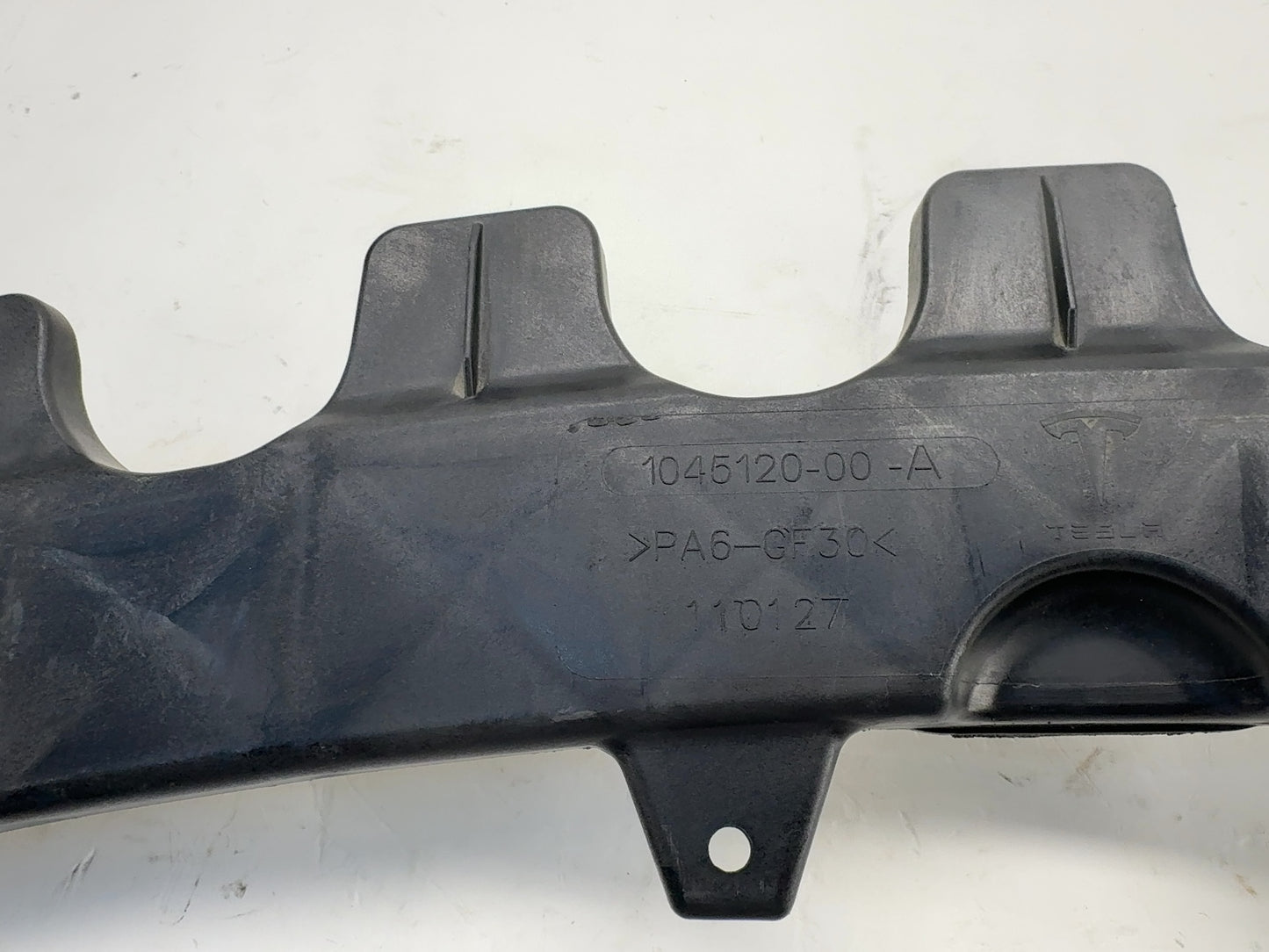 2015 Tesla Model S Ankle Catcher 1045120-00-A