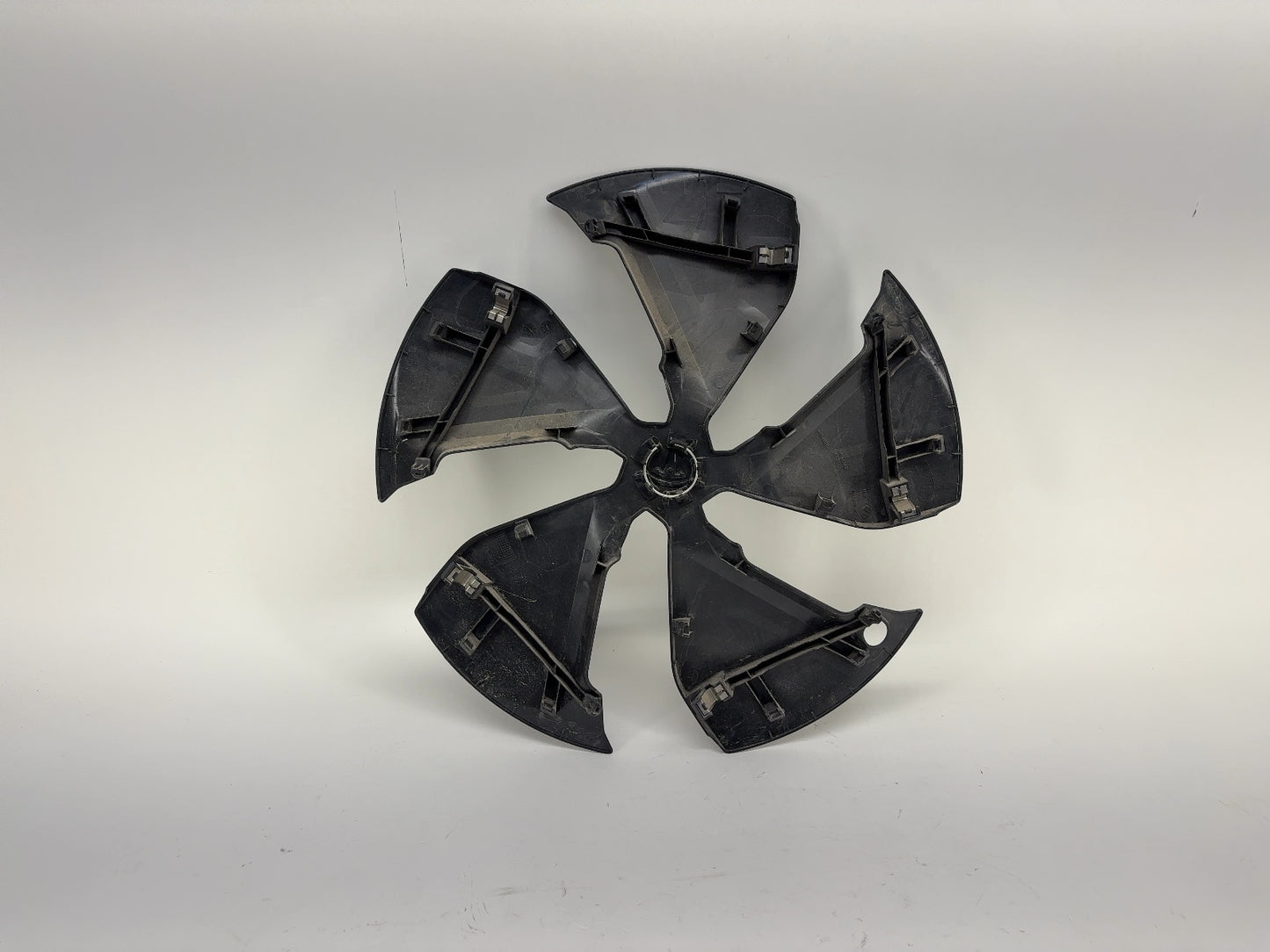 2026 Tesla Model Y Juniper Crossflow Wheel Cover Note* 2188231-00-D