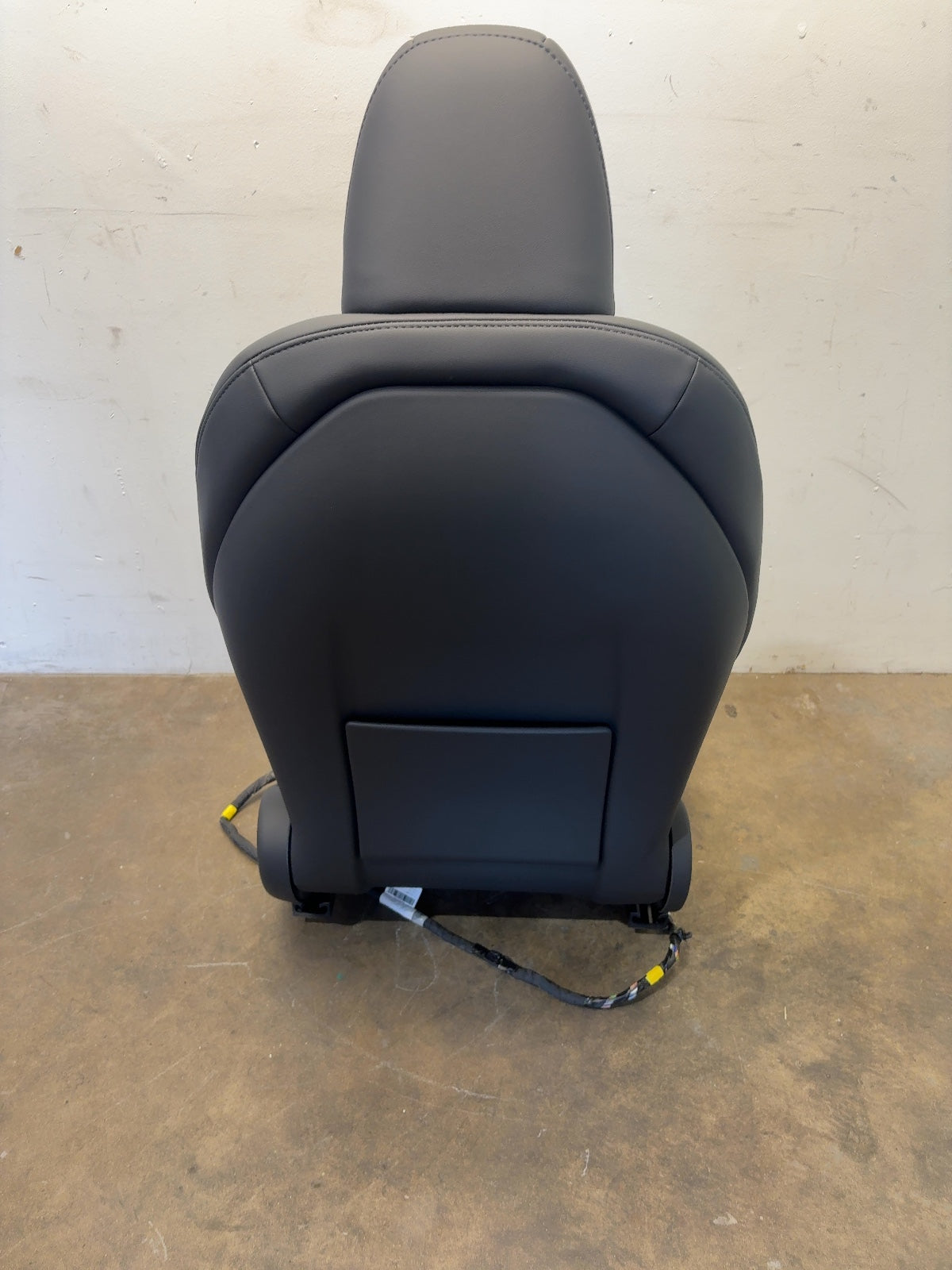 2025-2026 Tesla Model 3 Highland Front Left Seat Assembly 7754322-01-C