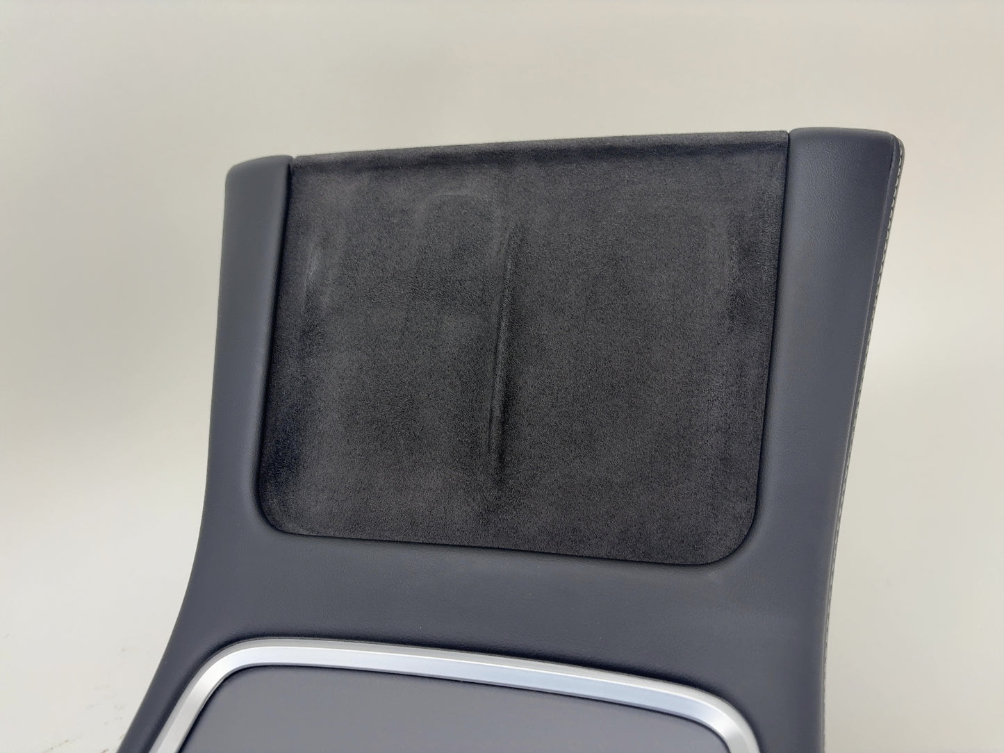 2023 Tesla Model 3 Center Console 1755503-00-F