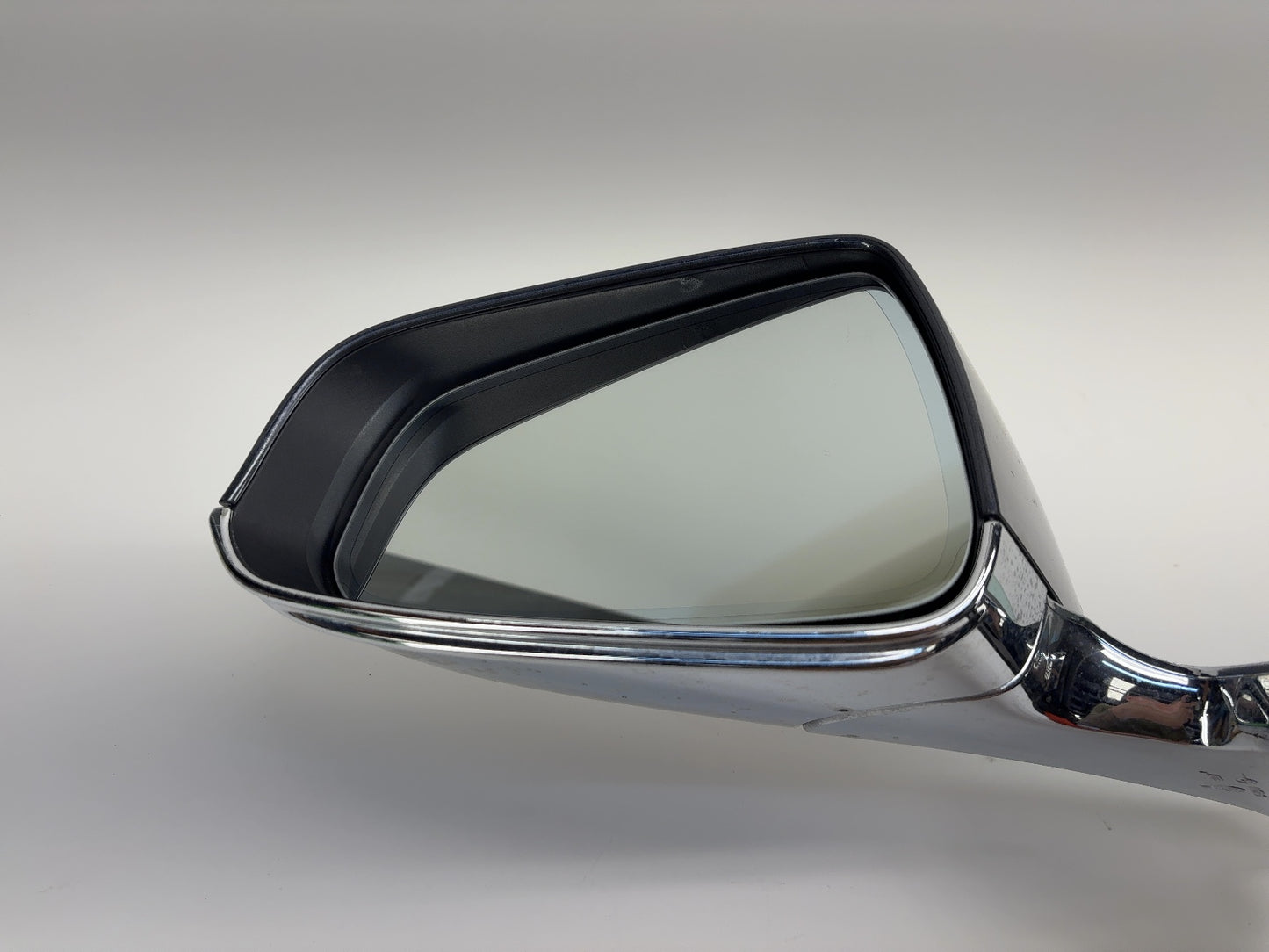 2018 Tesla Model S Exterior Mirror Left 1041317-00-F