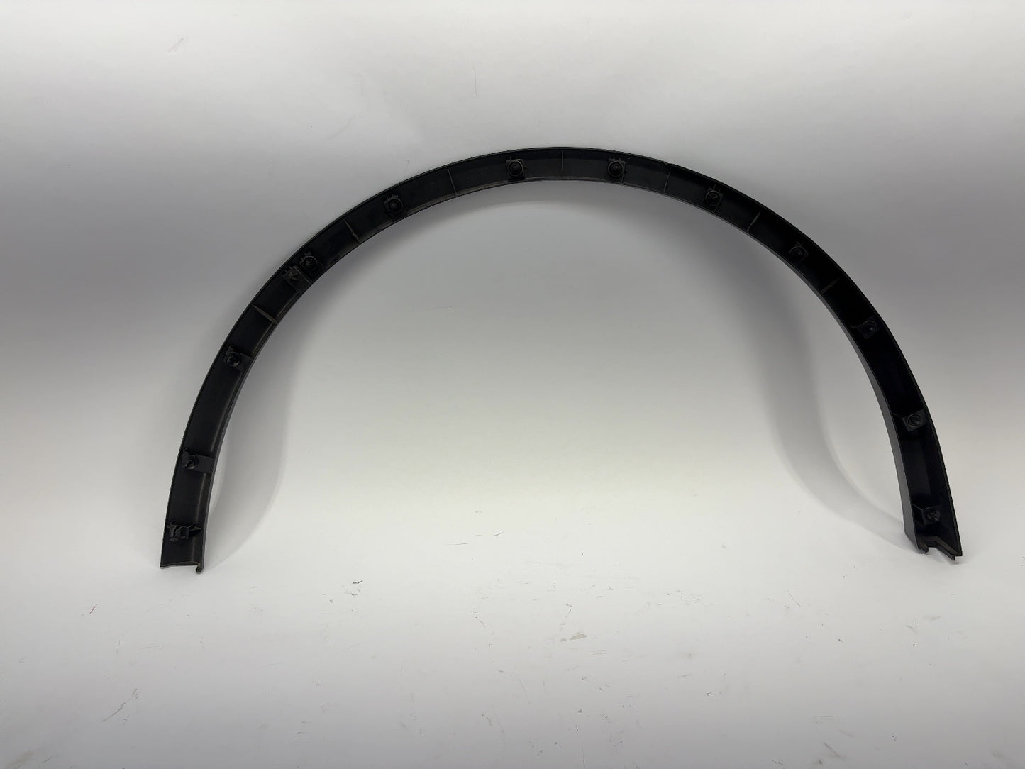 2026 Tesla Model Y Juniper Rear Fender Garnish Left 1937594-00-D