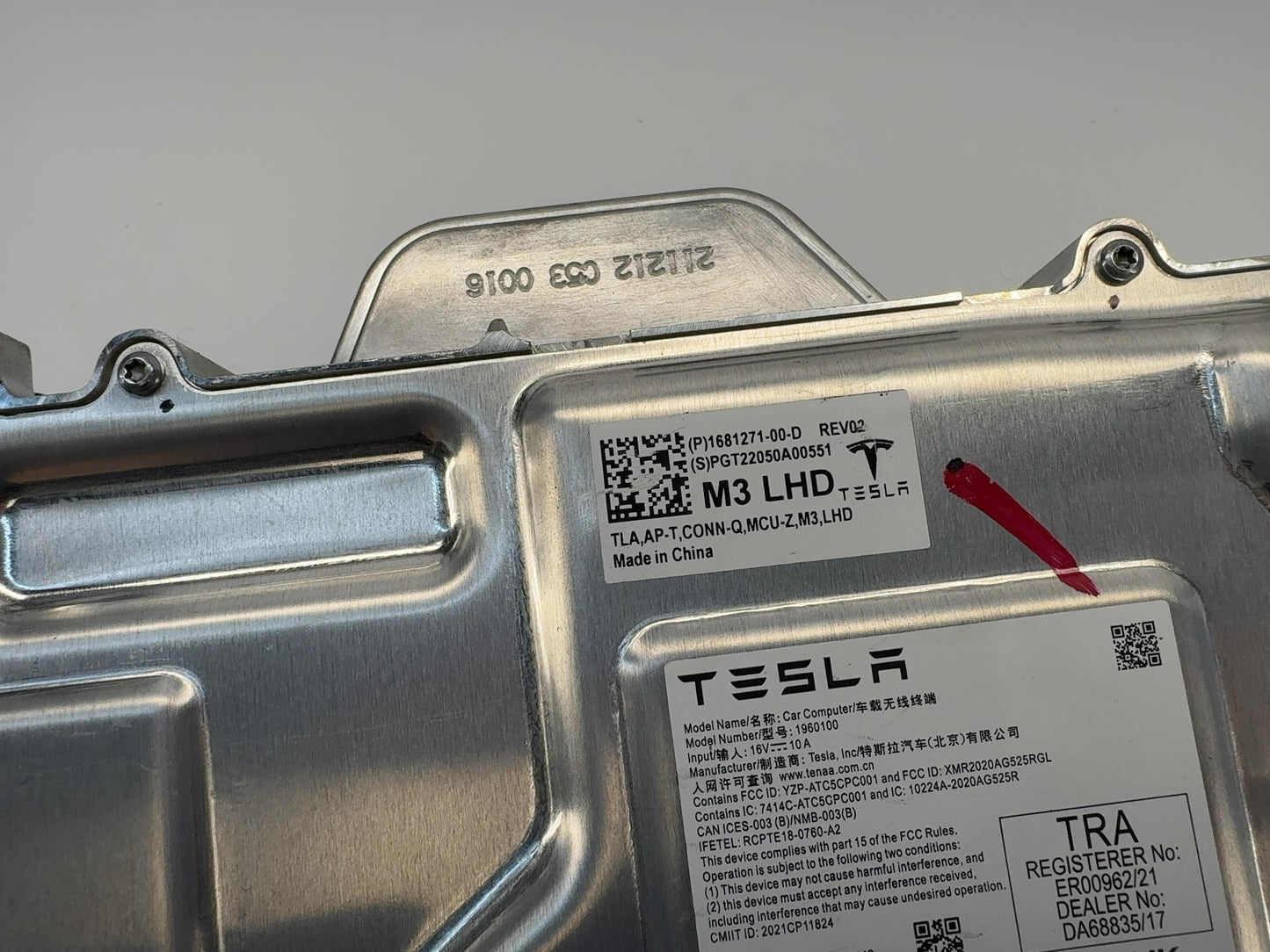 2022 Tesla Model 3 Car Computer With Security Module 1681271-00-D