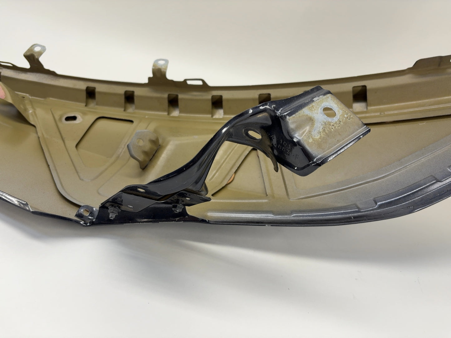 2024-2025 Tesla Model 3 Left Fender 1714884-E0-F