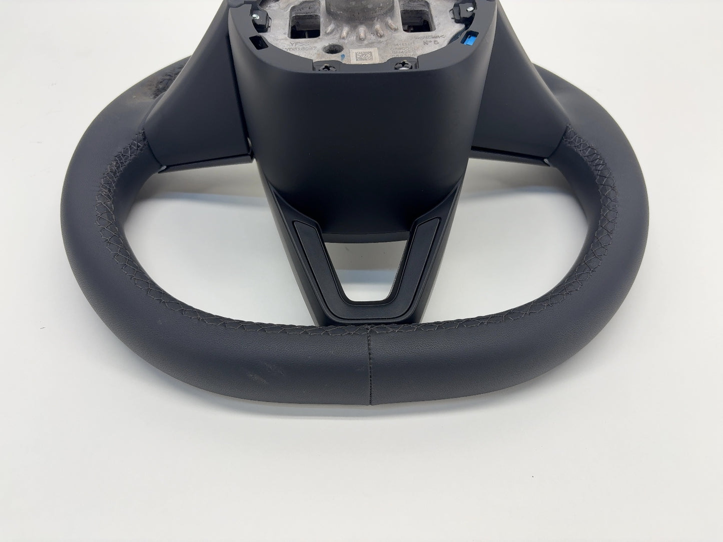 2026 Tesla Model Y Juniper Steering Wheel Pur Leather 2003660-00-F