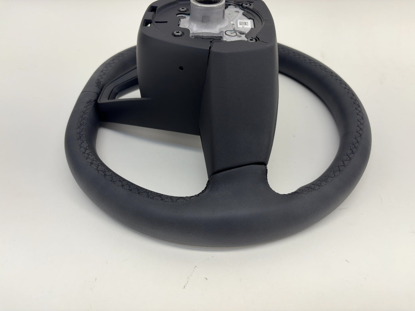 2024-2025 Tesla Model 3 Highland Steering Wheel Heated 1735339-00-F