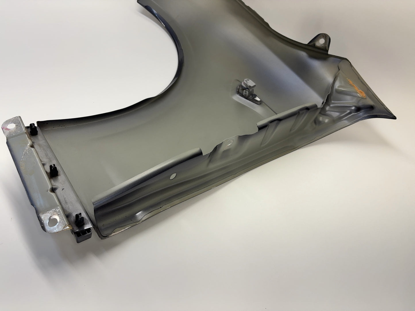 2015 Tesla Model S Right Fender 6008027-E0-D