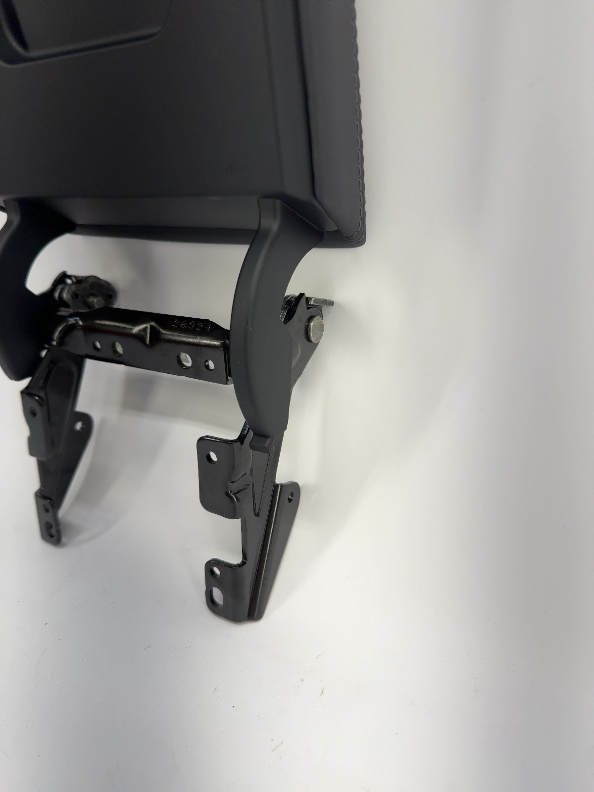 2025-2026 Tesla Model 3 Highland Center Console Armrest 1714422-24-G