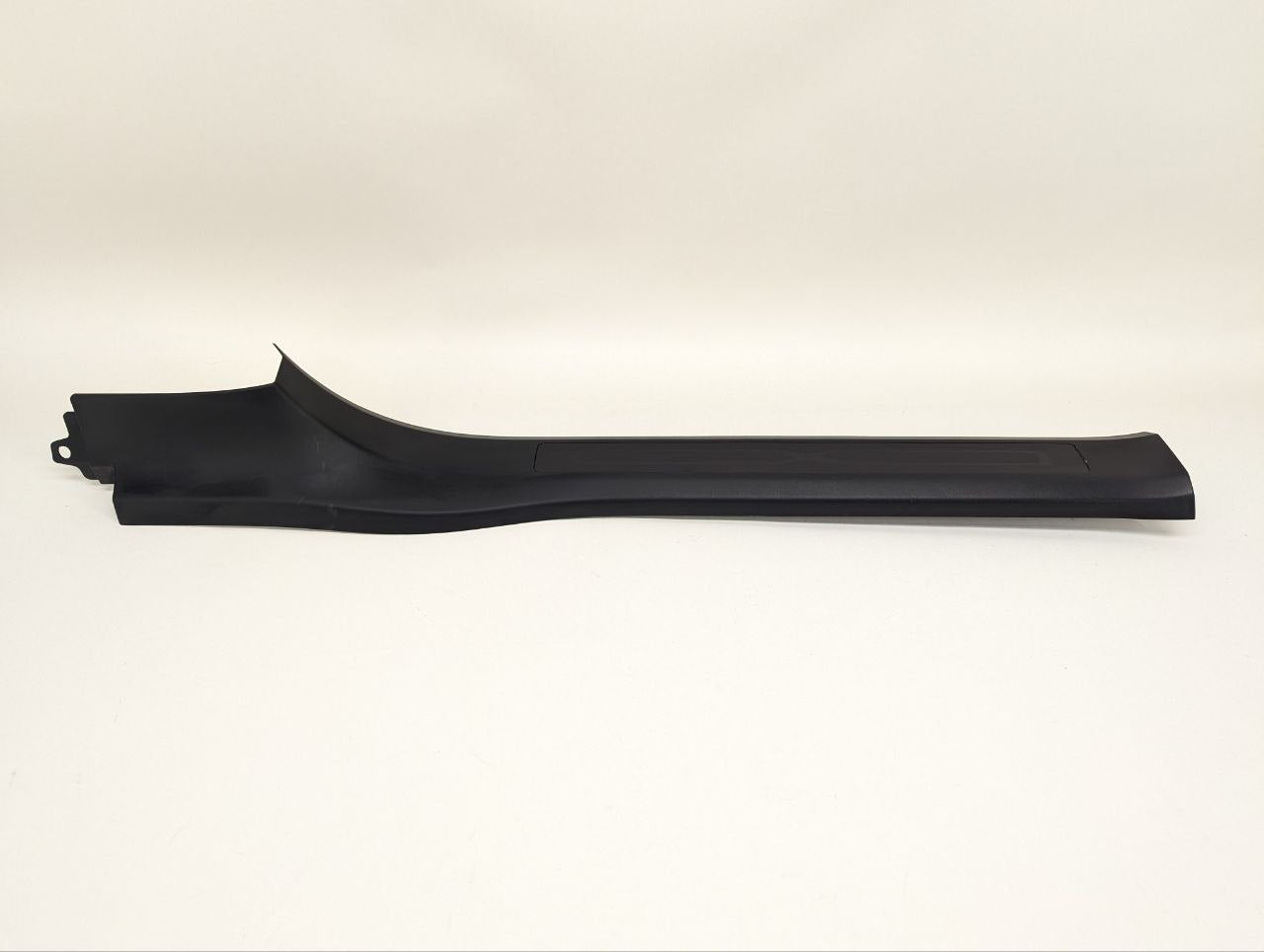 2018 Tesla Model X Front Left Door Sill Trim 1035985-00-G