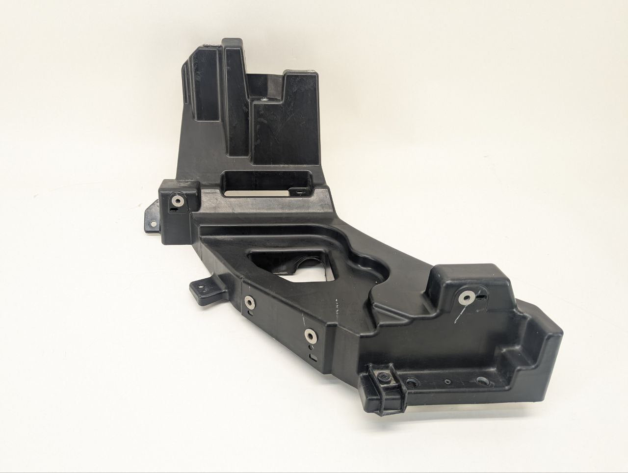 2018 Tesla Model X Headlamp Bracket Right 1043612-00-F