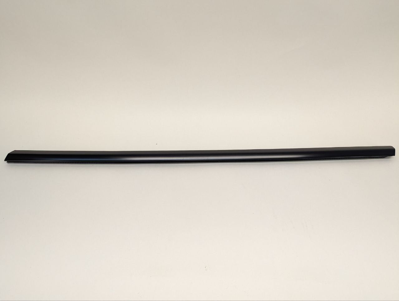 2022-2024 Tesla Model 3 Front Left Door Belt Molding 1080681-01-I