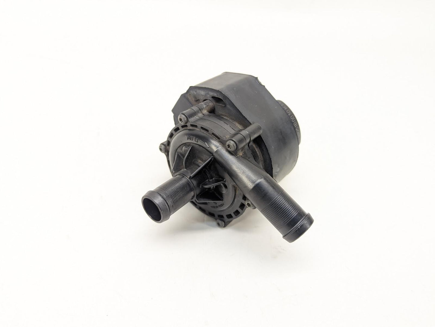 2018 Tesla Model X Coolant Pump 1037328-00-G
