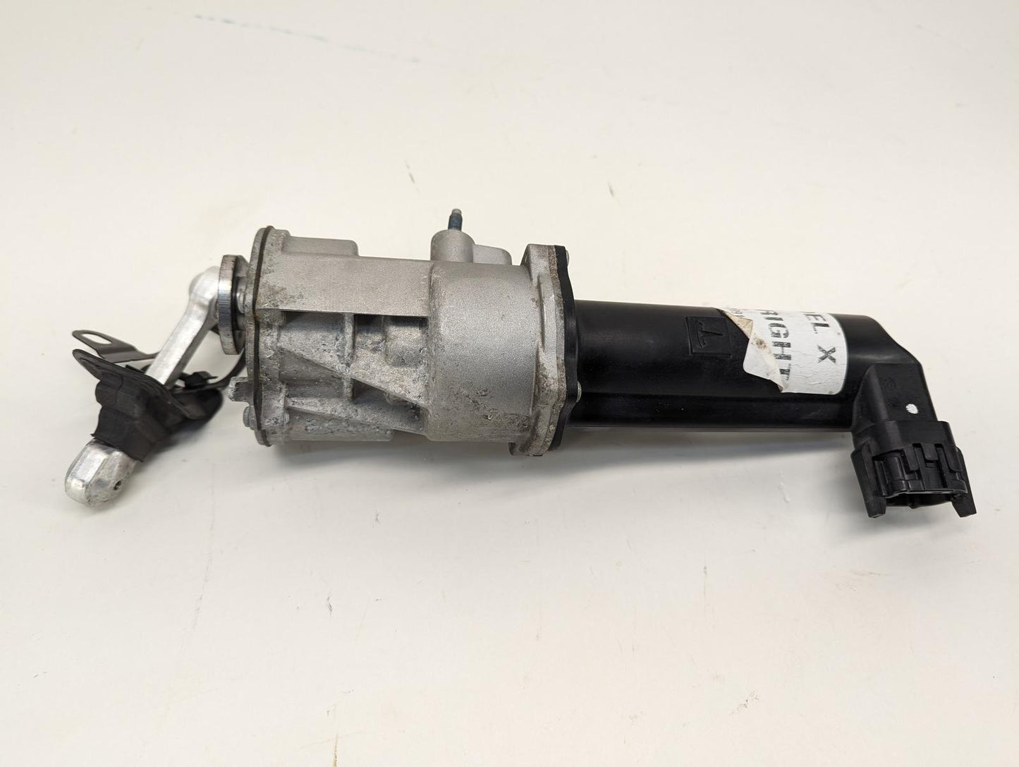 2017-2018 Tesla Model X Front Right Door Motor 1045352-00-H