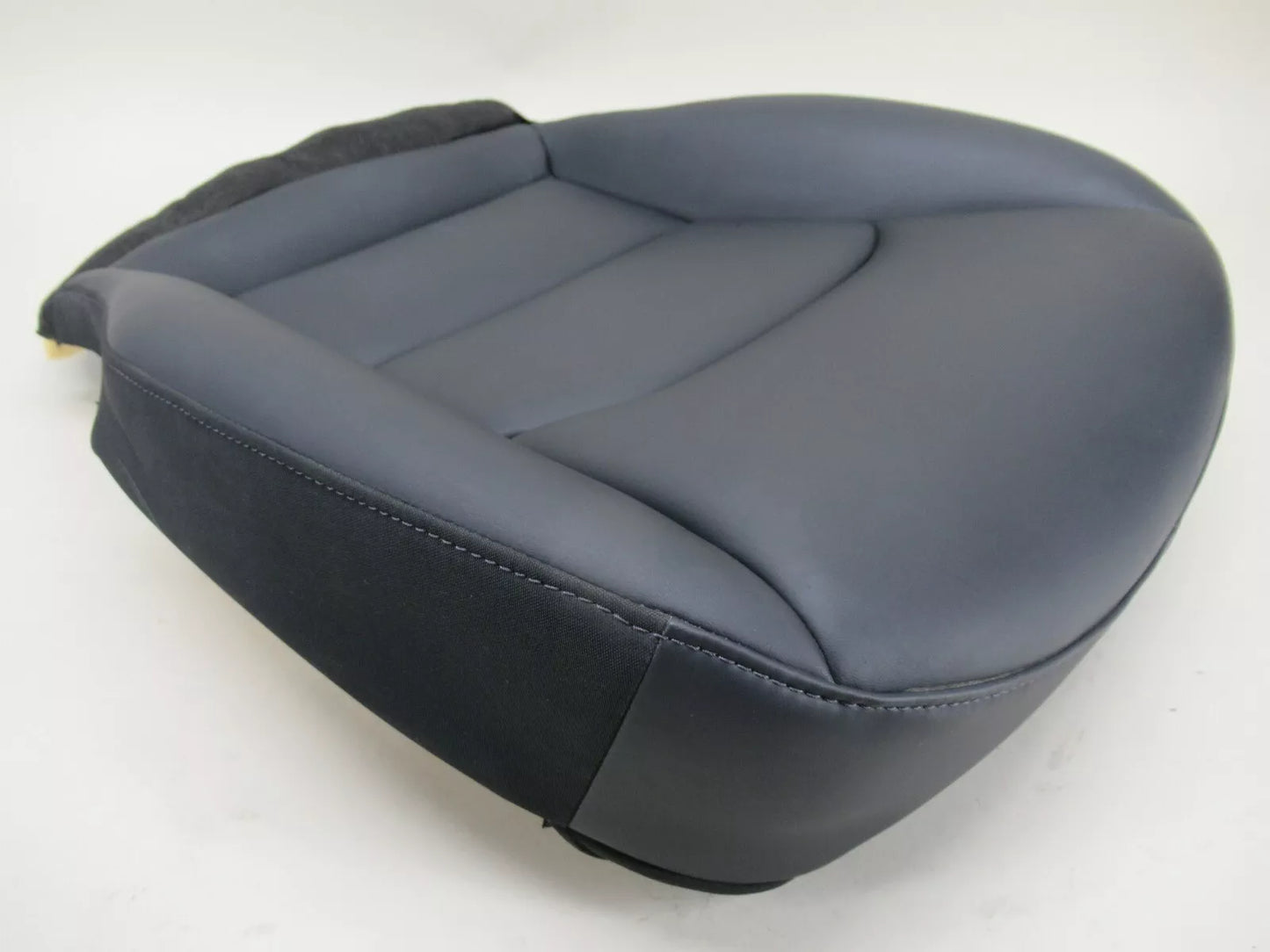 2022 Tesla Model Y Front Right Passenger Seat Lower Cushion Black 1452936-81-C