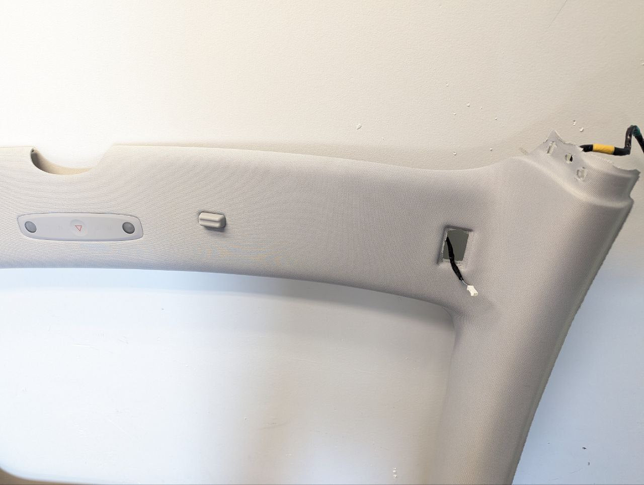 2024 Tesla Model 3 Headliner 1742737-93-F