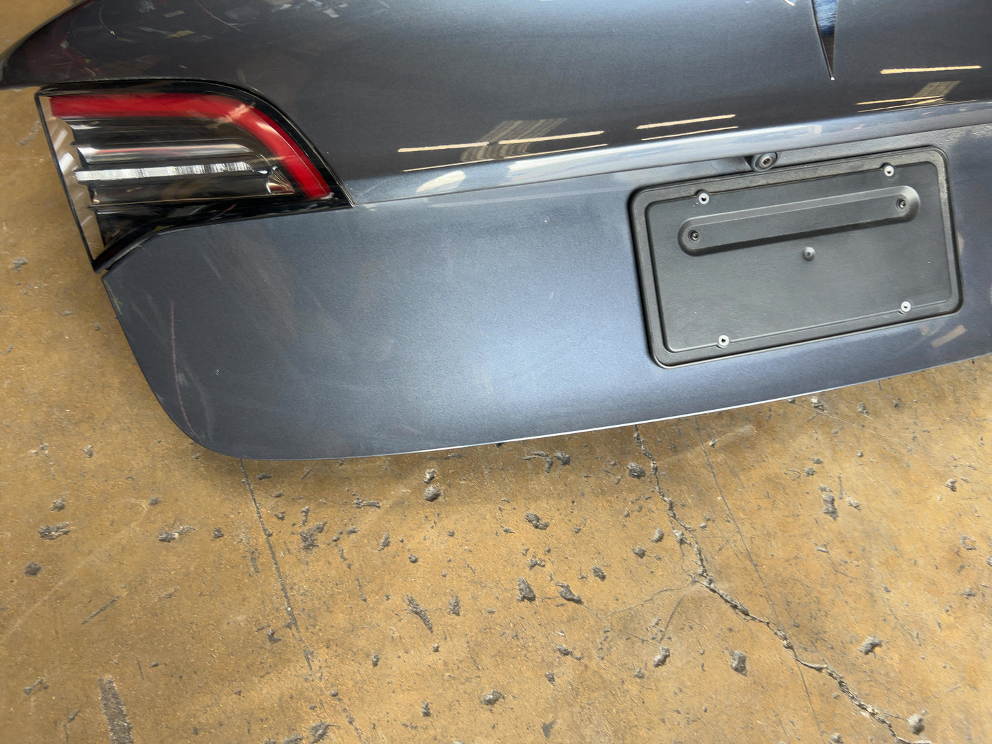 2021-2023 Tesla Model 3 Trunk Lid Assembly 1601460-E0-A