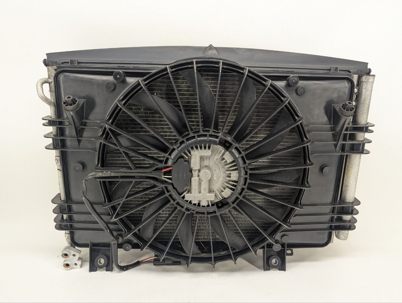2018 Tesla Model X Thermal Radiator Assembly 1031401-00-G