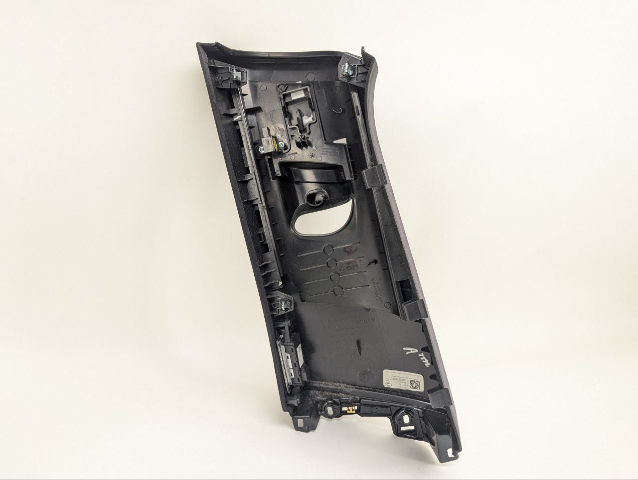 2018 Tesla Model X B Pillar Upper Right 1035954-06-H