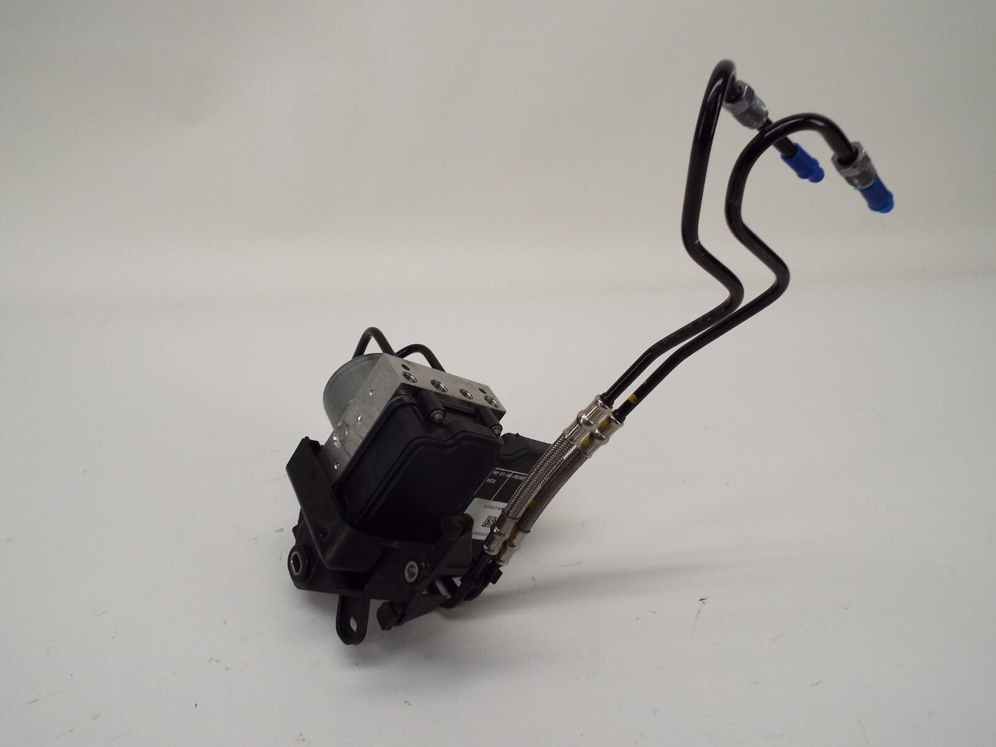2023 Tesla Model Y ABS Pump 1044745-10-B