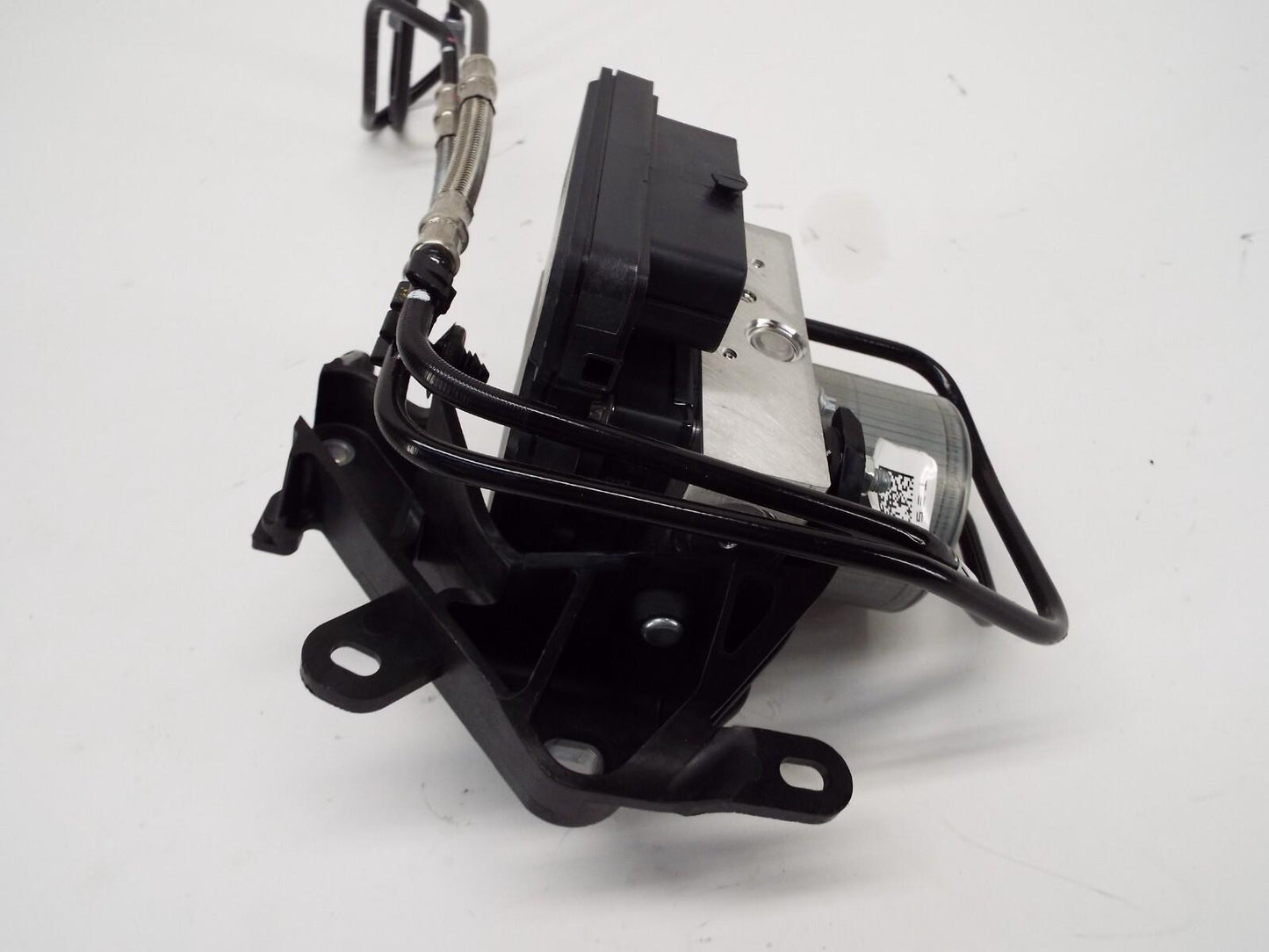 2023 Tesla Model Y ABS Pump 1044745-10-B