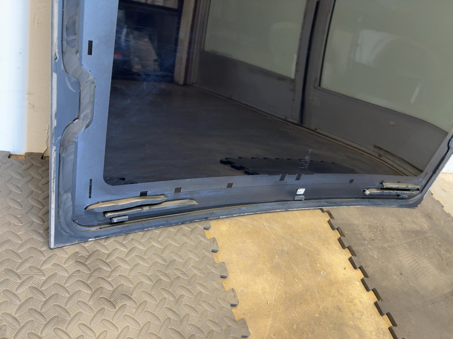 2019 Tesla Model S Fixed Glass Roof 1032766-00-G